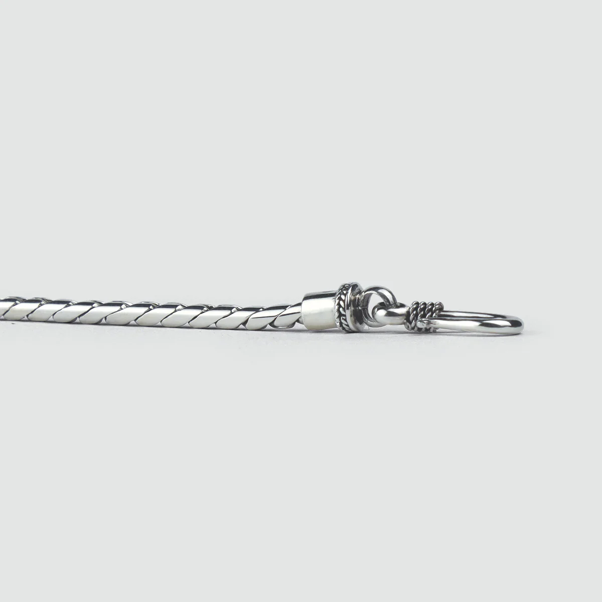 Emir -Sterling Silver Minimalist Bracelet 2.5mm - Image 11