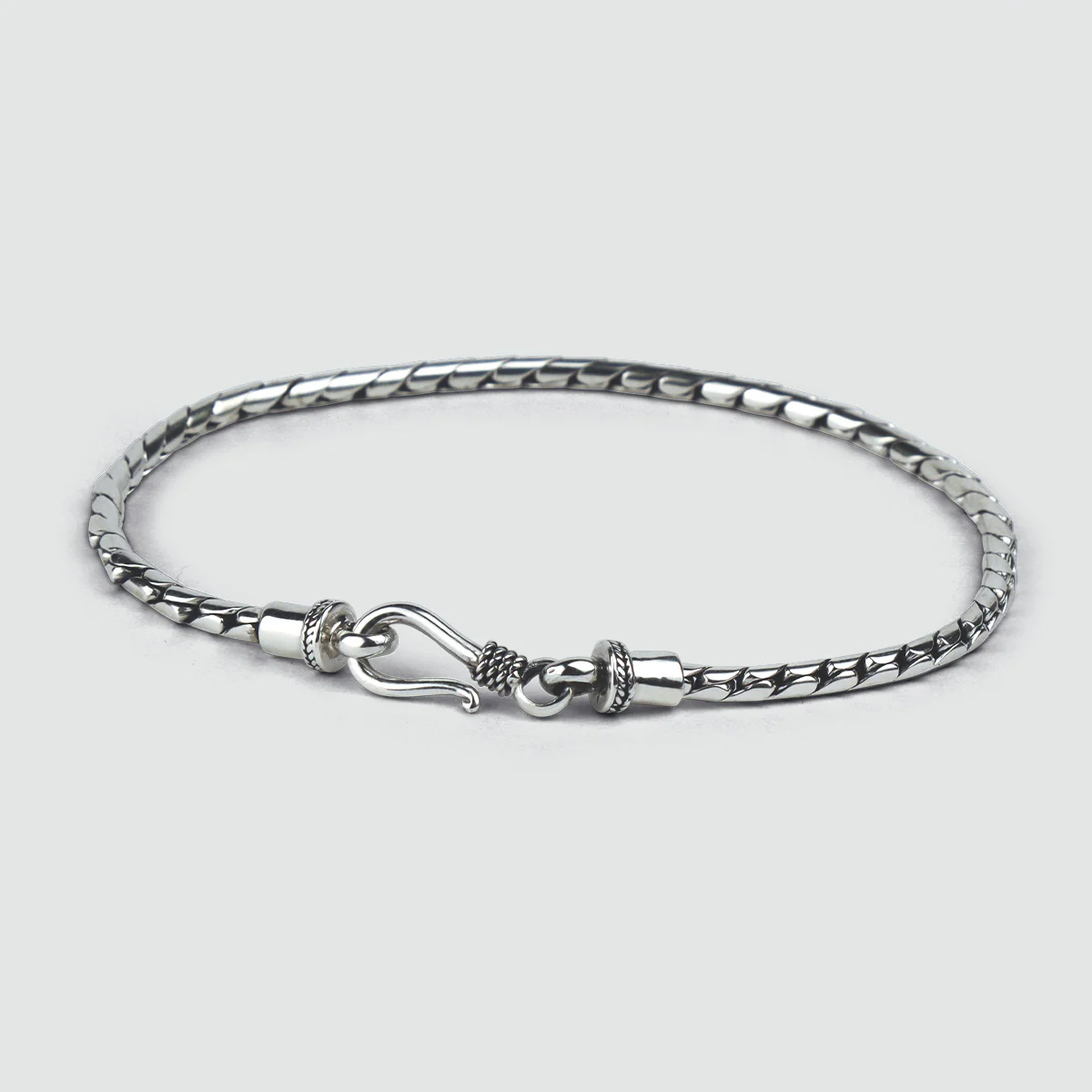 Emir -Sterling Silver Minimalist Bracelet 2.5mm - Image 9