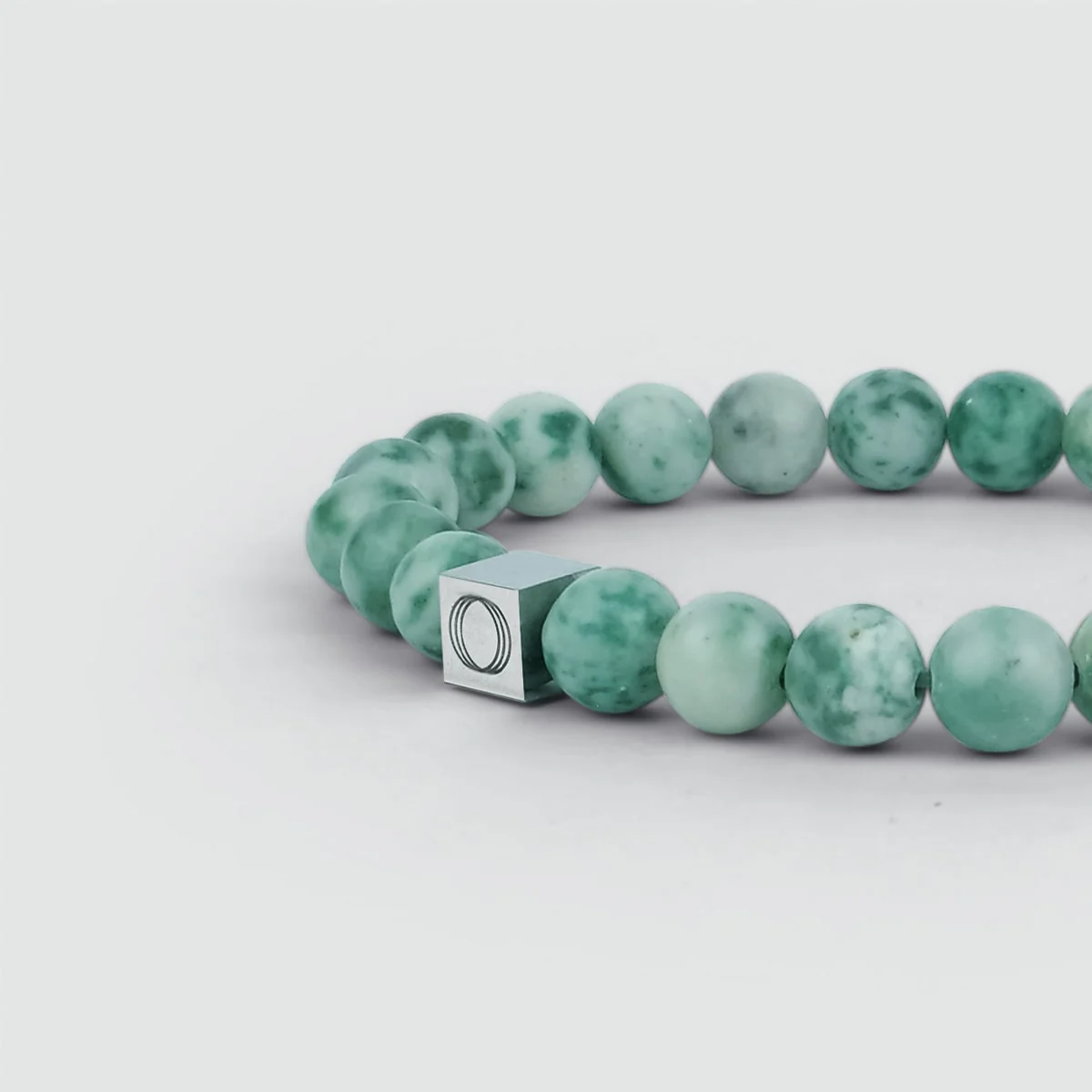 Akhdir - Jade Beaded Bracelet 8mm - Image 4